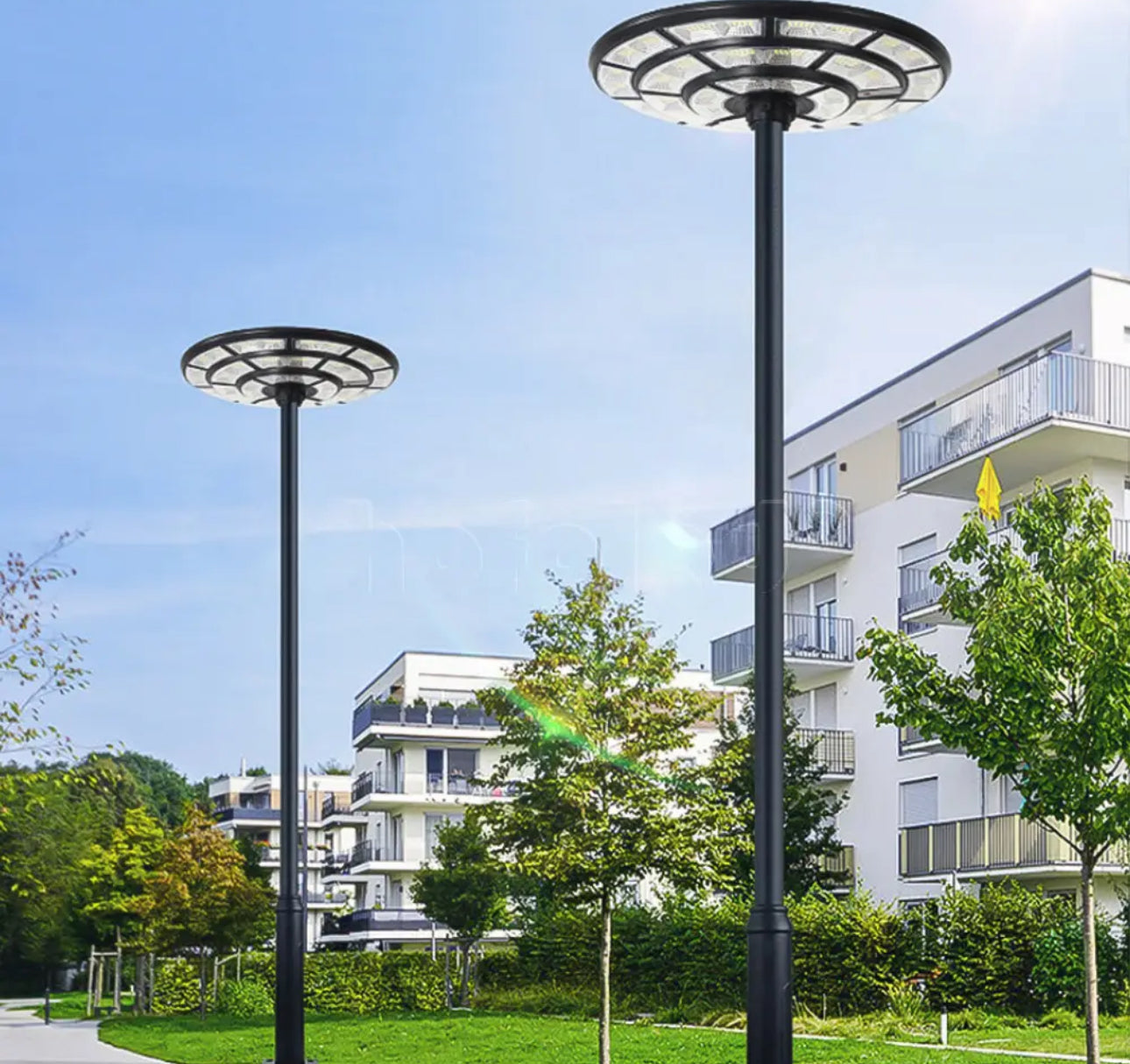 4500W Solar Outdoor Light Round 360° Wide Angle UFO Garden Pole And Wall Street Lights with Remote